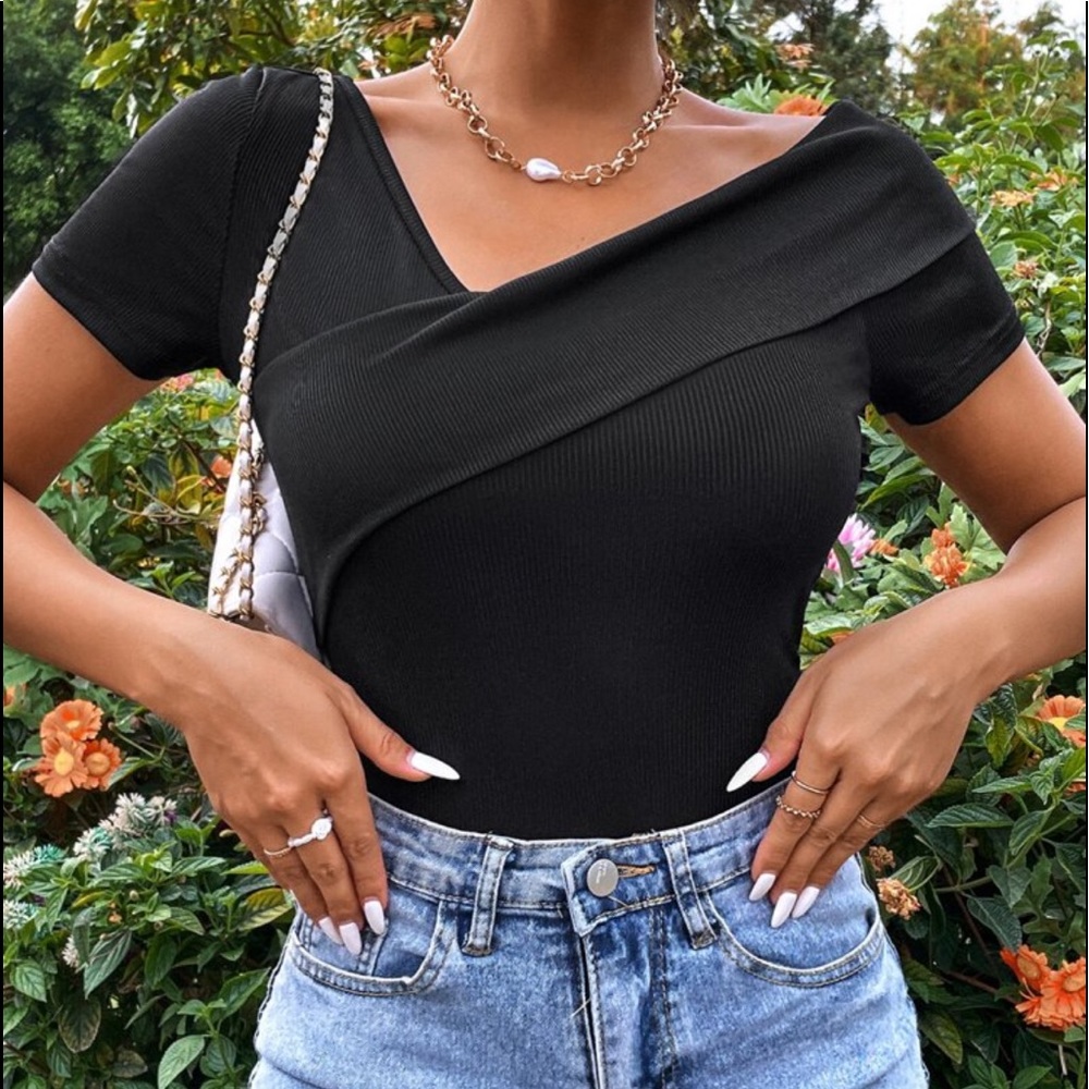 Black Knit Ribbed Slim Fit Fitted Bodysuit - Picture 6 of 6